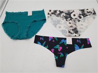 NEW 3 Pair Auden Women's Underwear - M