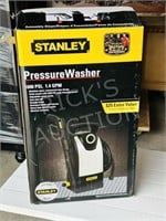 Stanley 1600 PSI pressure washer - boxed