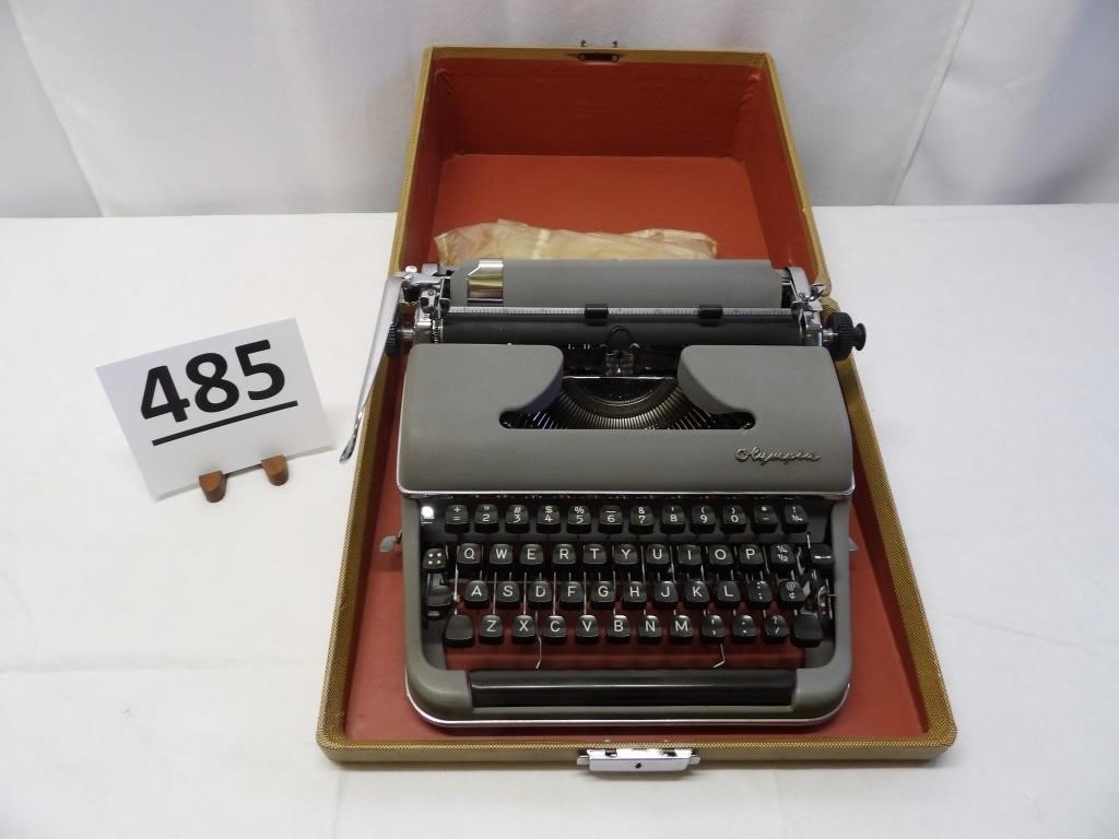 Olympia Typewriter w/ Case