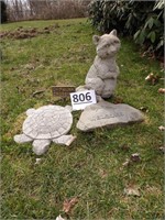 Raccoon, Turtle & Signs Garden Figurines