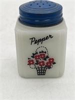 Vintage Tipp City McKee USA Pepper Shaker Basket