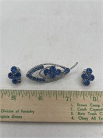 Custom jewelry, rhinestone brooch, and clip on