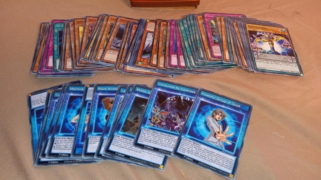 88 Yugioh Cards in Treasure Box