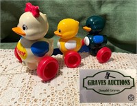 Vintage Tony Duck Pull Along Quacks
