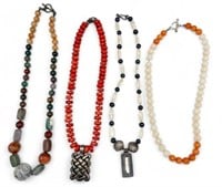 Lot of 4 Necklaces - Simon Sebbag 925, Coral.