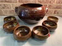 Pottery Tureen & Bowls