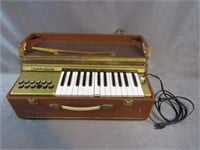 Vintage ORCOA Companion 211 Organ