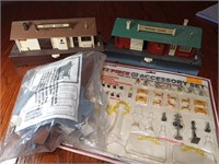 HO Scale Buildings & Accessories
