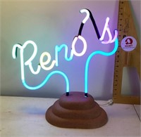"Reno's" neon light