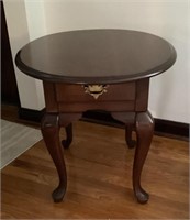 Broyhill side table