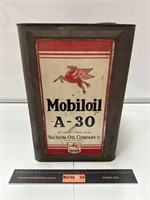 Mobiloil Vacuum Oil Company 4 Gallon Tin