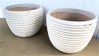 2pcs- 10" beige pottery planters