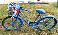 Lawn decoration- vintage Scwinn bicycle