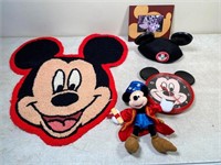 Mickey Mouse Disney rug, clock, dolls & more