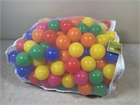 NEW 200 play balls - 6cm / 2.3 inches