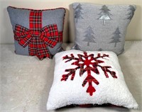 decorative pillows