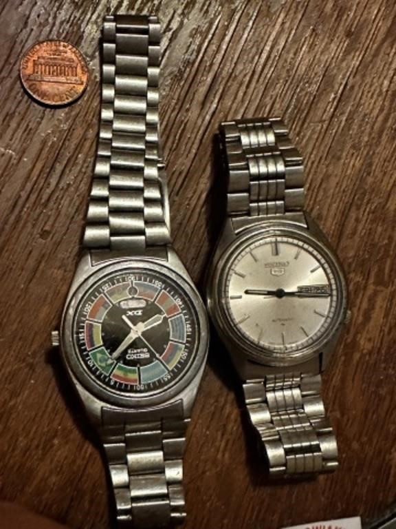 2 Vintage Seiko Watches