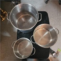 3 Large Pots