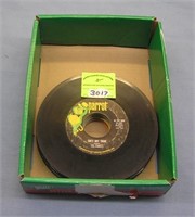 Mixed group of vintage 45 RPM records