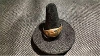 10 K Worn Gold Ring (cut/worn ) Size 11