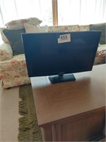Samsung flat screen TV, 24", with remote, model