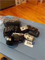 Lot of assorted cameras - Minolta and Canon