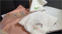 Embroidery Tablecloths, Scarf (3)