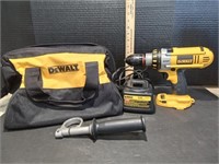 DEWALT DC930 Drill, DW9107 Charger and Bag