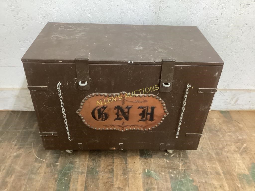 SMALL WOODEN CHEST ON WHEELS