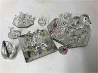 30 CRYSTAL ANIMALS WITH MIRROR PLATES