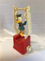 Donald Duck Tricky Trapeze