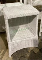 Two level white wicker end table measures 25 x