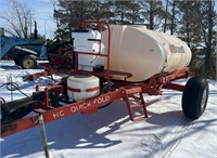 Brandt 800 gallon Sprayer Tank. No Booms. *FISS