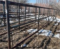 Heavy Duty 28 foot Free Standing Corral Panel.