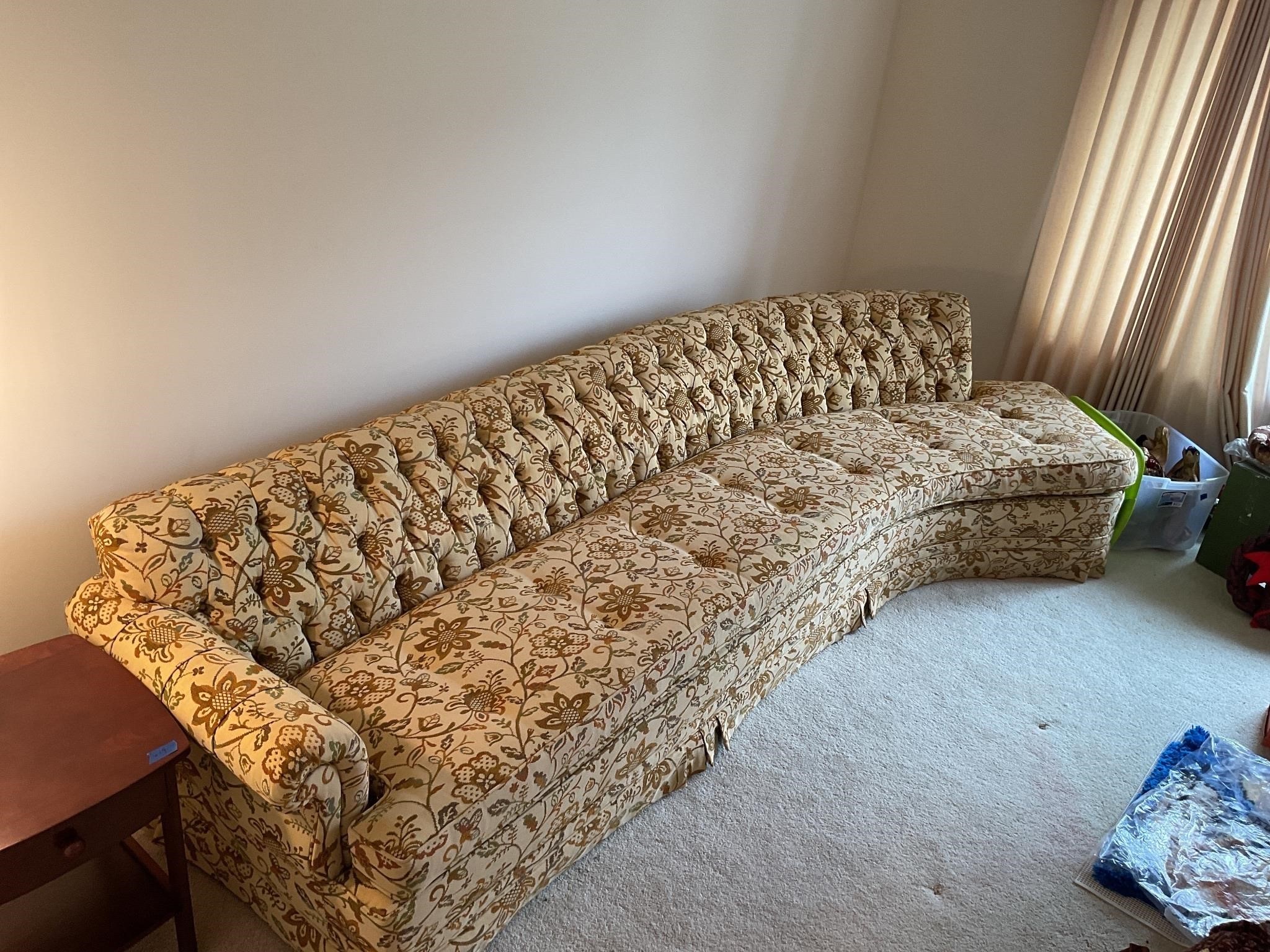 Vintage couch 11’