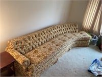 Vintage couch 11’