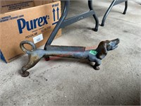 Dachshund 21" Boot Scraper