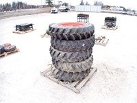 UNUSED Firestone AG Tire & Rim Assembly