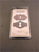 Tim Holtz alterations movers and shapers two dies