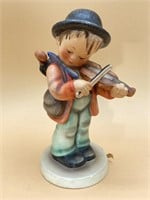 Hummel 4 TMK3 Little Fiddler Figure