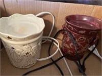 2 Scentsy warmers