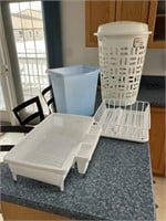 OFFSITE MELFORT : Laundry baskets & dish trays