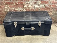 Plastic Contico Storage Trunk 32” x 17.5” x 13”