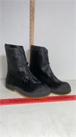 Servl’s Size 6-8 Small Rubber Over Boots