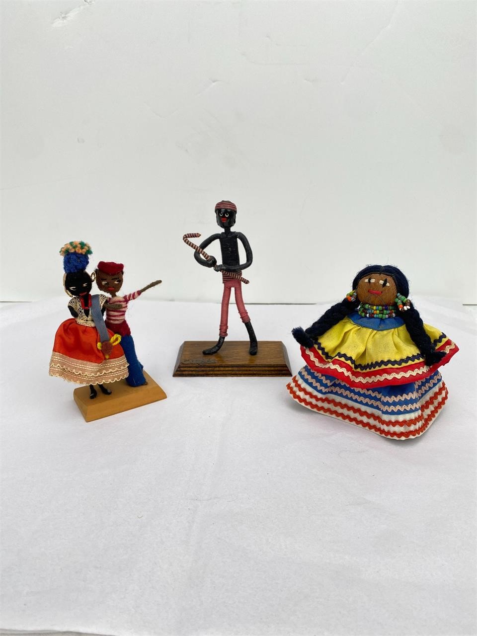 Vtg Black Americana Dolls Tourist Collectibles