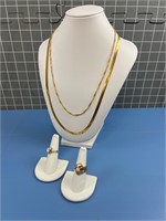GOLD COLORED NECKLACES & RINGS