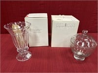 Fifth Avenue Crystal ‘Reeds’ Covered Candy Dish,