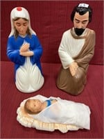 Blow Mold 3 Pc. Nativity Set, Joseph and Mary 18