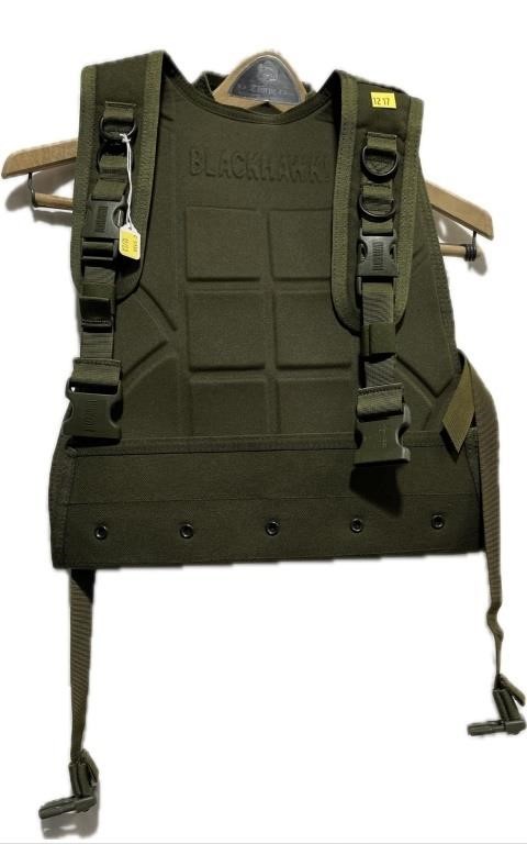Blackhawk shell vest, no size listed- looks s/m