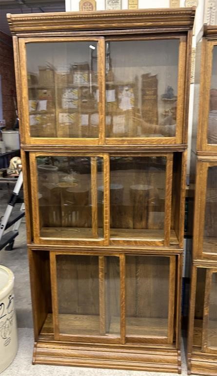 Outstanding Oak stack bookcase w/sliding doors